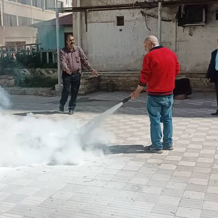 Practical training on flame suppression operations for members of the Occupational Safety and Health Committee